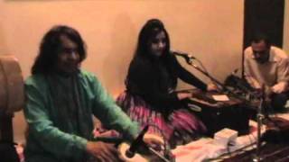 Prabjyot Kaur Singing With Her Ustad Legendary Ustad Tari Khan Sabh [upl. by Kurtis]