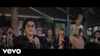 La Santa Cecilia  Amor Eterno En Vivo [upl. by Summers]