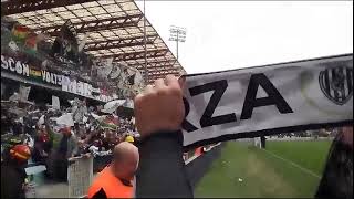 CesenaPescara 202324 Curva Mare tifosi ultras sciarpata con Romagna Capitale prima della partita [upl. by Naida632]