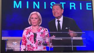 Southwest Believes Conference with Kenneth and Gloria Copeland Healing Confessions [upl. by Bradman]