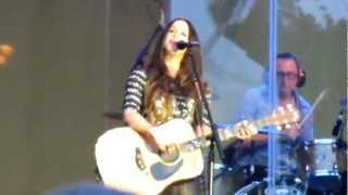 Alanis Morissette  Head Over Feet 10072012 in Berlin Germany [upl. by Losiram291]