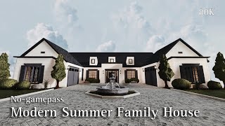 BLOXBURG Modern Summer Family House  NoGamepass  Speedbuild  Roblox Bloxburg [upl. by Chapa]