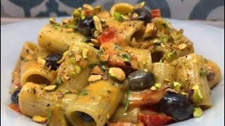 UNA PASTA LEGGERA  DATTERINI OLIVE E PISTACCHI  PRONTA IN 10 MINUTI  CUCINANDOMELAGODO [upl. by Fraze618]