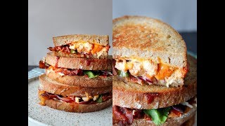 Grilled Cheese Med Kylling BBQ Bacon Og Ost  God Til Frokost Og Aftensmad  One Kitchen DK [upl. by Adnala]