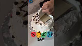 Hidden gift reveal cake  Secret gift cake trending cakedecorating bakingislove cakeideas [upl. by Renado406]