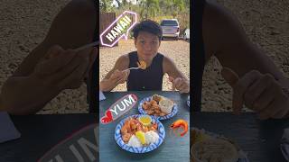 The Best Shrimp Scampi in Oahu Taste Test [upl. by Pressman]