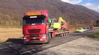 TRATTORE STRADALE IVECO STRALIS 480  Taf Machinery srl [upl. by Yatnwahs]