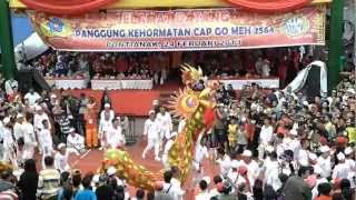 DRAGON DANCE 2013 CAP GO MEH FESTIVAL  PONTIANAK CITY [upl. by Raeann]