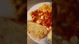 Lasagna sweetcorn and garlic bread [upl. by Drofiar]