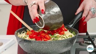 Wat eten we vandaag Spaghetti met boerenkool en braadworst  Allerhande Kookboek Vol Smaak [upl. by Nairolf895]