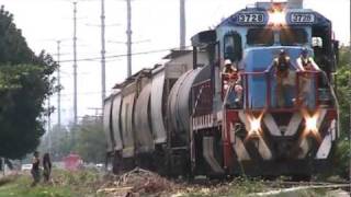 Distrito Tepic 2011  Ferromex New SD70ACe 4045 amp CSX SD80MAC 4596 y mas [upl. by Enyahc]