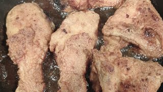 FRYING CHICKEN THE HEALTHY WAY IDONOTOWNTHERIGHTSTOTHISMUSIC friedchicken [upl. by Onitsuaf]