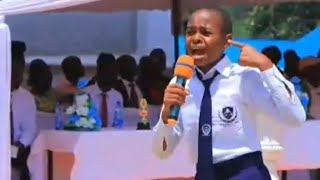 Watch as this Brave Girl Lectures President Ruto [upl. by Riegel15]