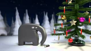 Elefante incendia albero di natale con [upl. by Aicul17]