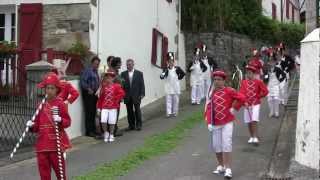 Sortie de léglise Fête Dieu Iholdy [upl. by Nospmoht]