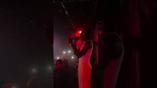 Fireboy DML Peru with a Hyped Audience Live in London [upl. by Yoong]