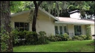 FORECLOSURE FOR SALE in the Pink Streets in Pinellas Point St Petersburg Florida [upl. by Dlanigger314]