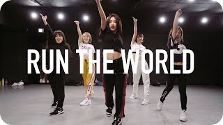 Run the World  Beyoncé  Beginners Class [upl. by Baudoin611]