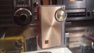 1962 National Panasonic R118 portable radio [upl. by Nnaaras45]