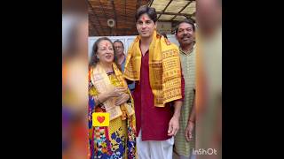 Bollywood Actor Sidharth Malhotraamp mother Rimma Malhotra Arrived Siddhivinayak Templeytviralvideo [upl. by Akirdnuhs664]