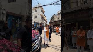 PM Shri Narendra Modi Ji offered prayers at Kaal Bhairav temple Varanasi l shorts l youtubeshorts [upl. by Yardley]