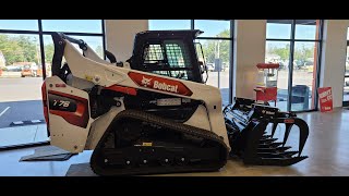 Bobcat T76 R Series Trackloader Walk Around Difference between R series and M series Trackloader [upl. by Adnorahc902]