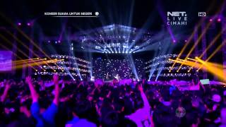 Iwan Fals Konser Suara Untuk Negeri Cimahi ft Jamrud  Senandung Lirih [upl. by Tala]