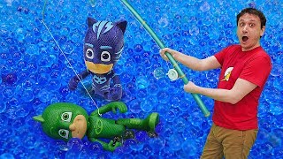 Giochi per bambini PJ Masks Super Pigiamini vanno a pesca Giocattoli dei cartoni animati [upl. by Akima]