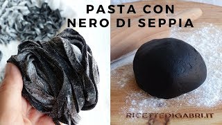 PASTA CON NERO DI SEPPIA Ricetta semplice  RICETTE DI GABRI Kitchen Brasita [upl. by Joni191]