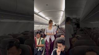 Pramugari Cantik Batik Air Sedang Hitung Jumlah Penumpang Dalam Pesawat 🥰🥰👍👍 [upl. by Sybila]