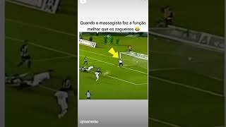 Massagista entro para história do futebol 😱 [upl. by Nosreve131]