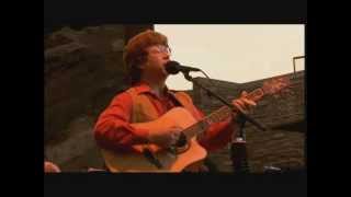 Jim Curry singing John Denvers Amazon at Red Rocks in Colorado [upl. by Nomelc]