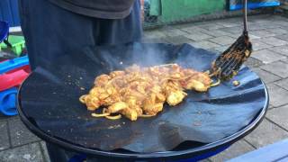 Thaise curry op de skottelbraai [upl. by Areyk55]