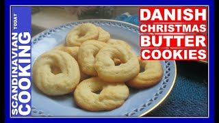 How To Make Danish Vanilla Wreath Cookies Vaniljekranse Recipe [upl. by Amanda]