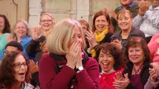 Watch this Studio Audience Member Realize She Won EVERYTHING on Oprah’s Favorite Things 2017 List [upl. by Paola253]