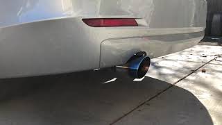 F30 2013 BMW 320i Muffler Delete cold start [upl. by Anamor]