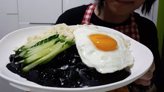 Jajangmyeon  Jjajangmyeon  자장면짜장면  韓式炸醬麵  ASMR  Mukbang  Cooking amp Eating Sounds [upl. by Lozano859]