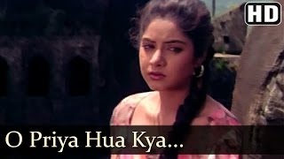 Geet  O Priya Hua Kya Kasoor Mujhse Rehte Ho Door Mujhse  Reshma [upl. by Merrill]