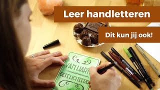 Cursus handletteren  Leer mooie letters en teksten schrijven op kaarten en cadeaus [upl. by Naujaj]