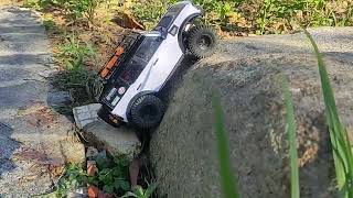 Traxxas TRX4m Ford Bronco 118 climbing rock wall [upl. by Cornia468]