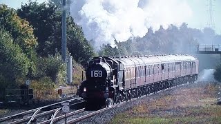 5029 Nunney Castle Climbs Into Wales  Pembroke Coast Express [upl. by Aaberg307]