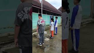 Latihan mengibarkan bendera pusaka [upl. by Adnohsat]