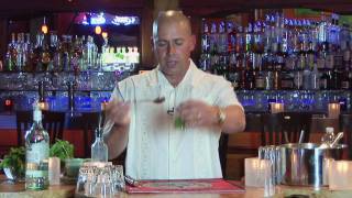 Como preparar el tradicional quotMojito Cubanoquot [upl. by Paget]