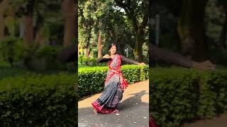 Holud o lagaiya dance 1milliondance wedding [upl. by Nodababus]