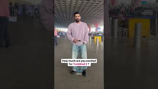 Sohum Shah Spotted at airport 😍😍😍 [upl. by Ailhat481]