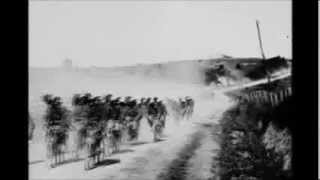 The famous Bersaglieri cyclists of the Italian Army  1915 [upl. by Gery]