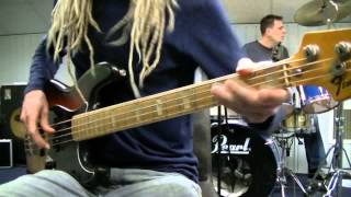 Thumb amp Fingerstyle Funk Rock Bass amp Drum Grooves [upl. by Charyl]