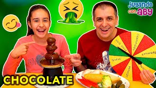 FUENTE DE CHOCOLATE CHALLENGE Probando comida normal con chocolate  ABY [upl. by Ambler]