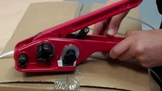 how to use strapping tensioner amp sealer tool [upl. by Elysha]