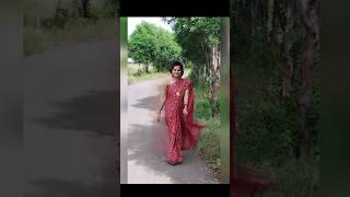 Mahalaxmi 😍❤😘 folksongs trending youtubeshorts viralshort walkingstyle walking love song [upl. by Hutt374]